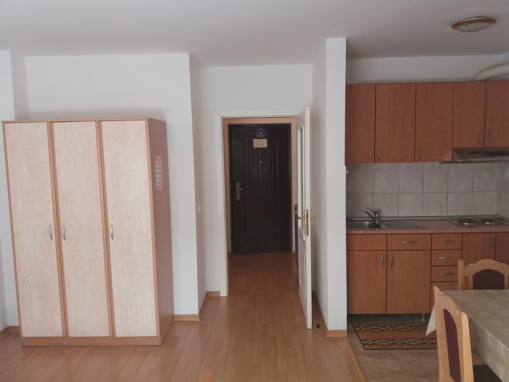Renome Apartmani Banja Koviljača Exterior foto
