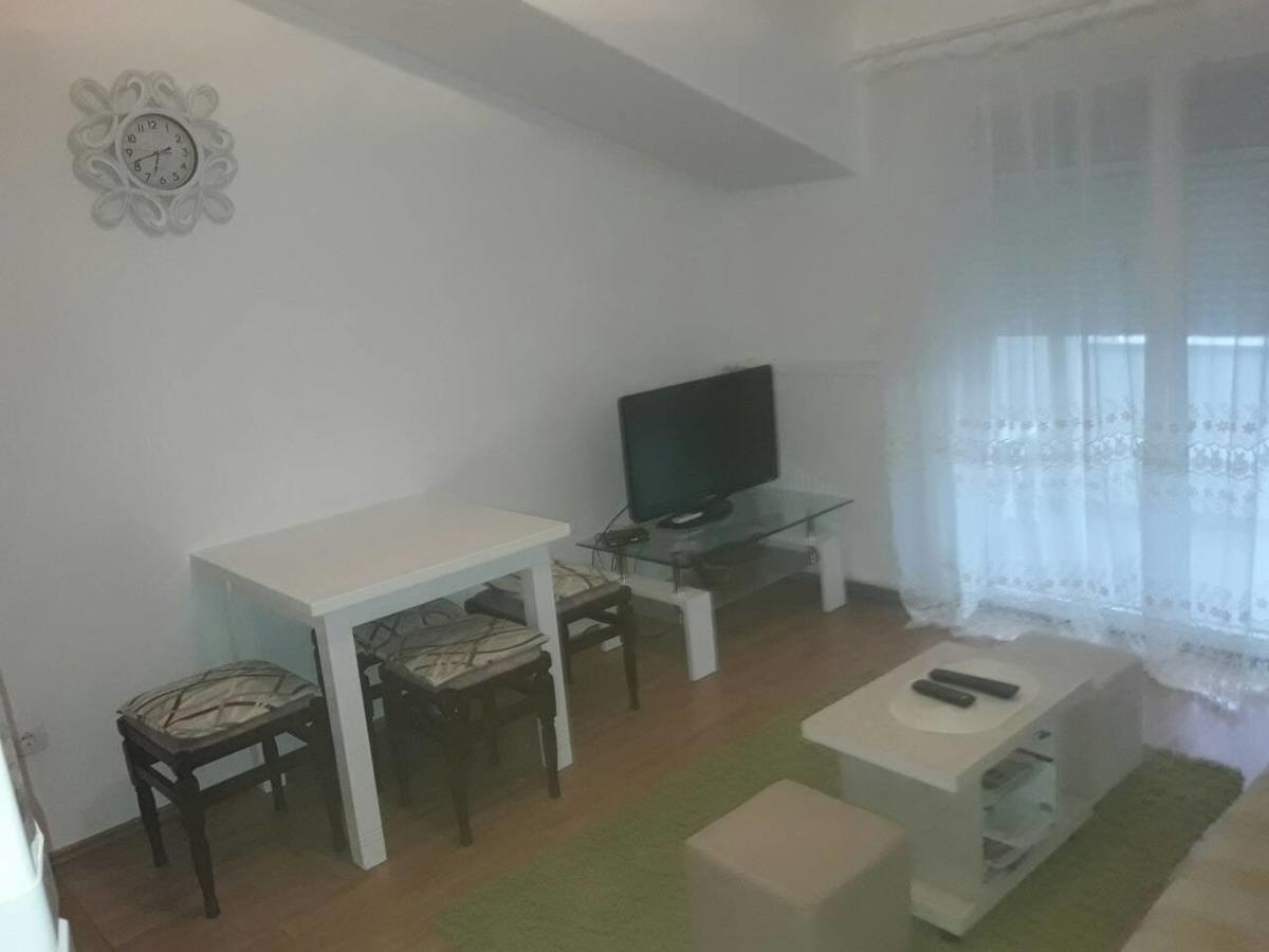 Renome Apartmani Banja Koviljača Exterior foto